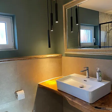 Διαμέρισμα Ferienapartment Am Urwald Zetel